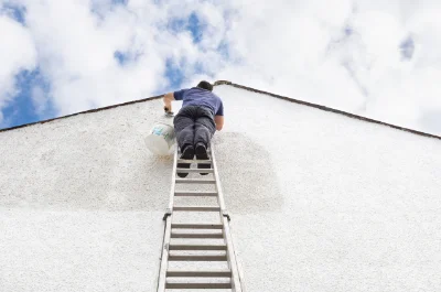 Peinture extérieure à Pérols-sur-Vézère — façades et ravalement
